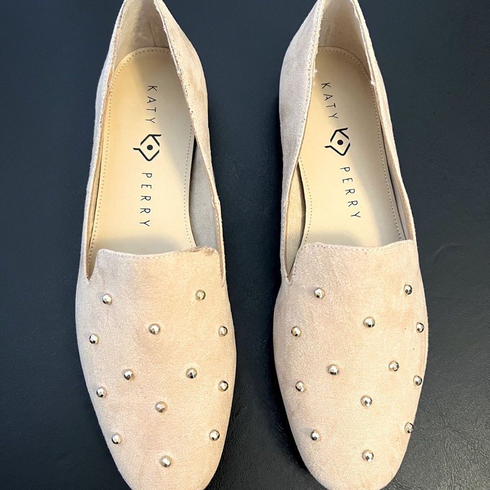 Katy Perry’s Allena Microsuede flats